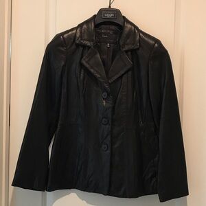Avanti Women's Elegant Black Leather Jacket